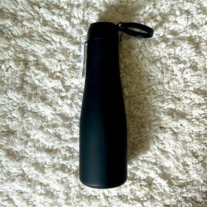 Lululemon Stay Hot, Keep Cold 32oz Water Bottle- Black